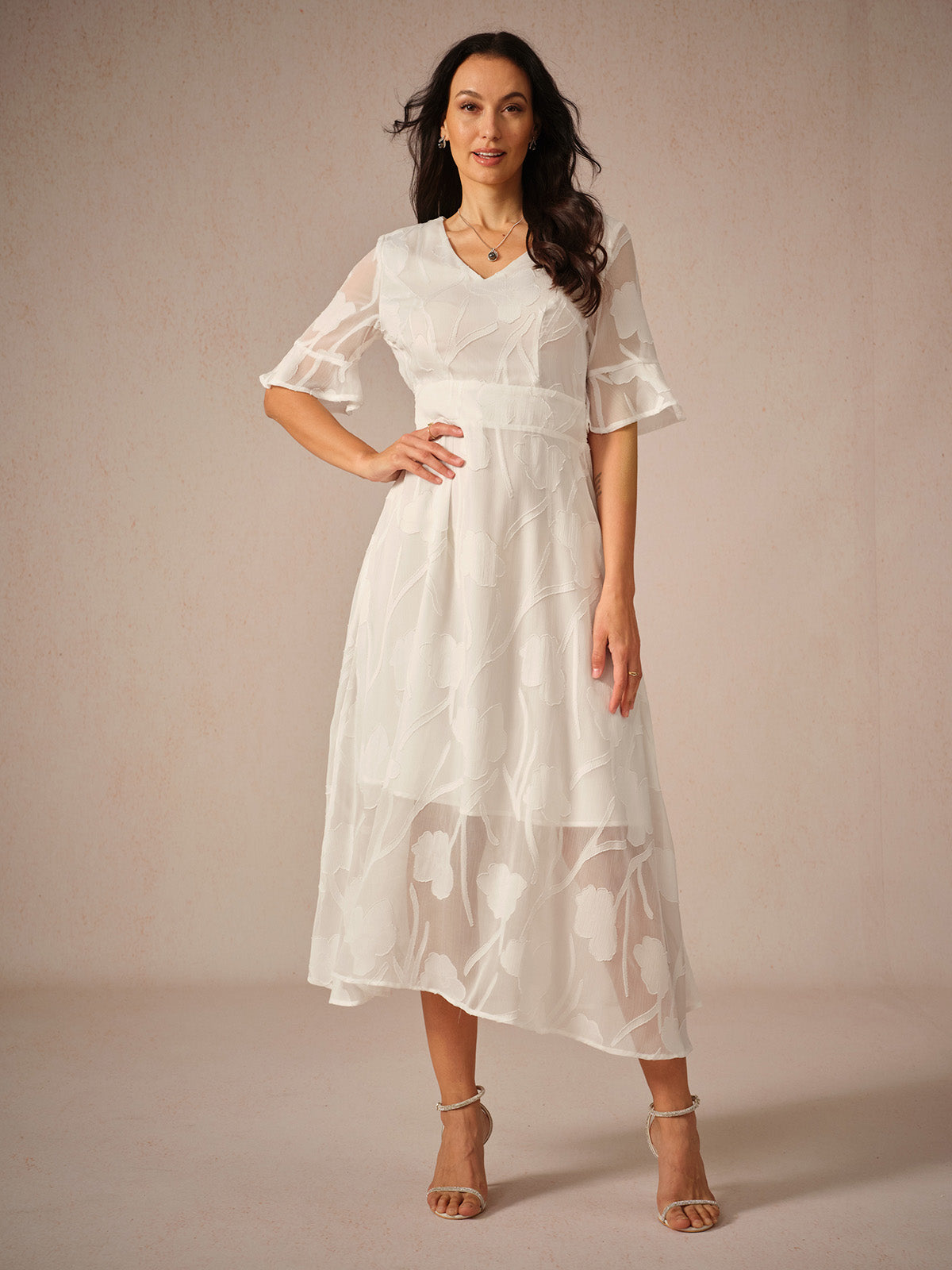 Couture-moda | Elegantes Maxikleid mit Flatterärmeln - Image 2