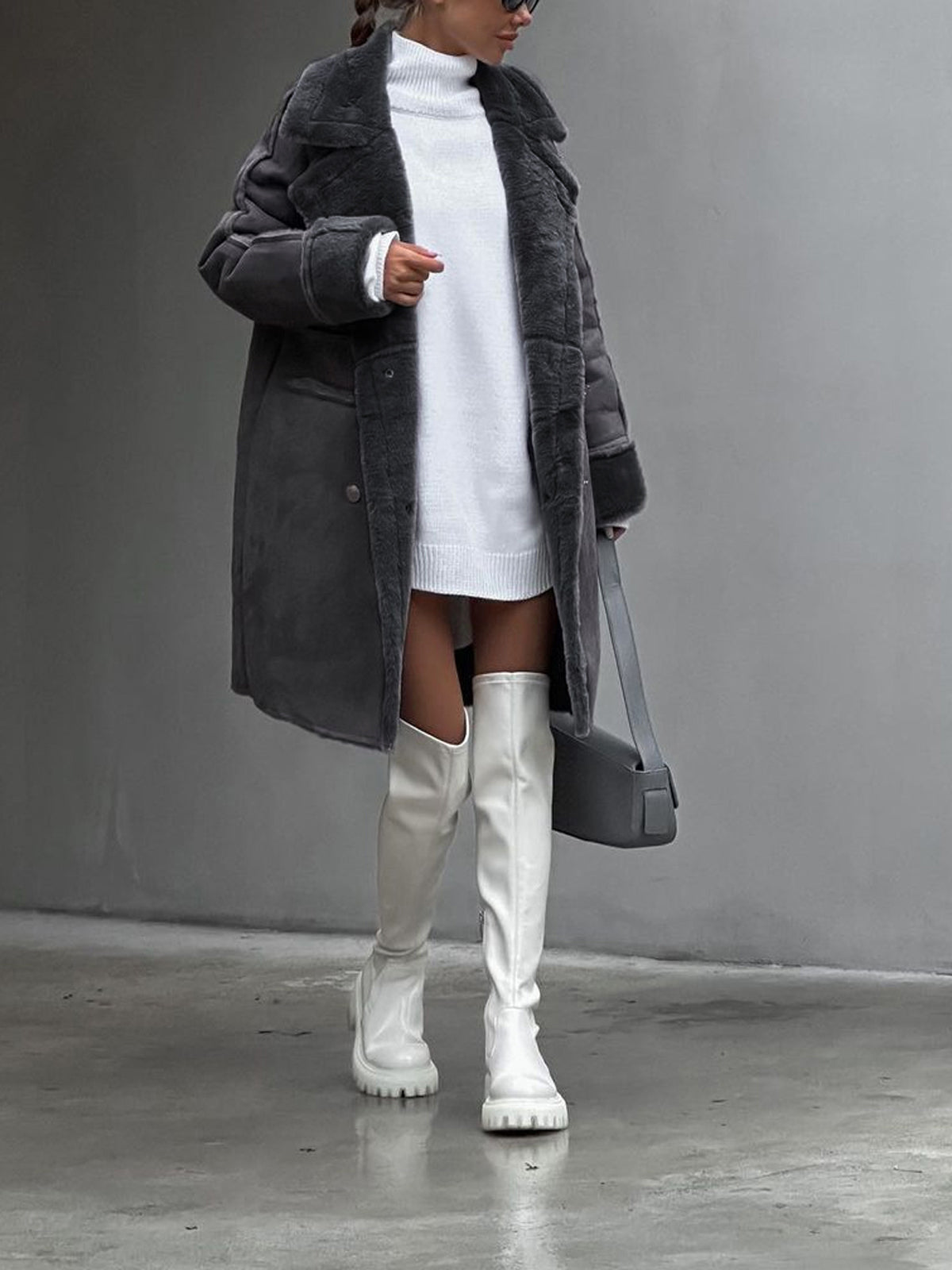 Regina | Damen Oversize Shearling Mantel - Image 4