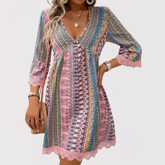 Cody | Boho Chic Kleid mit V-Ausschnitt - Image 1