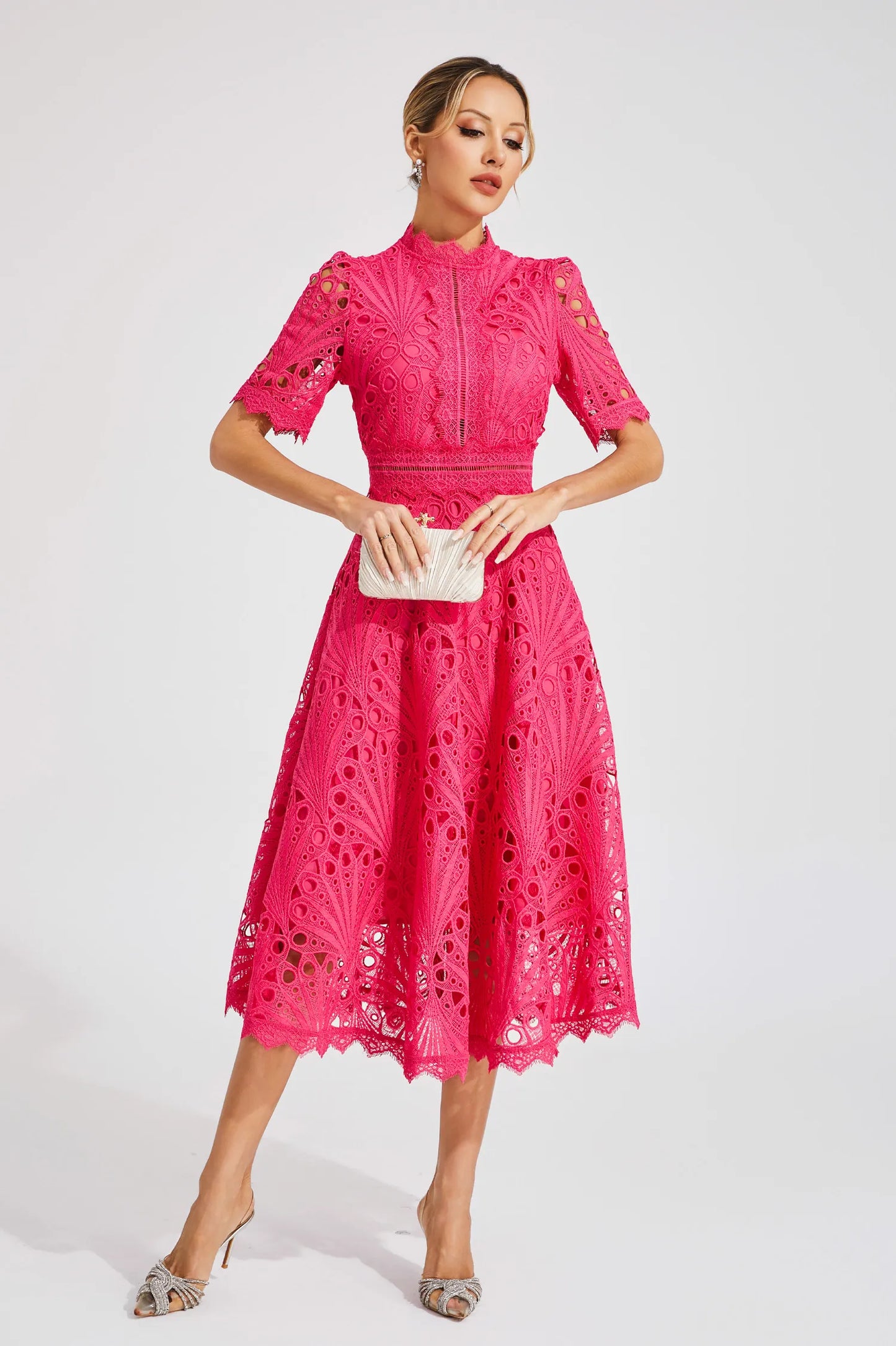 Joelle | Elegantes Midikleid aus Spitze für anspruchsvolle Frauen - Image 2