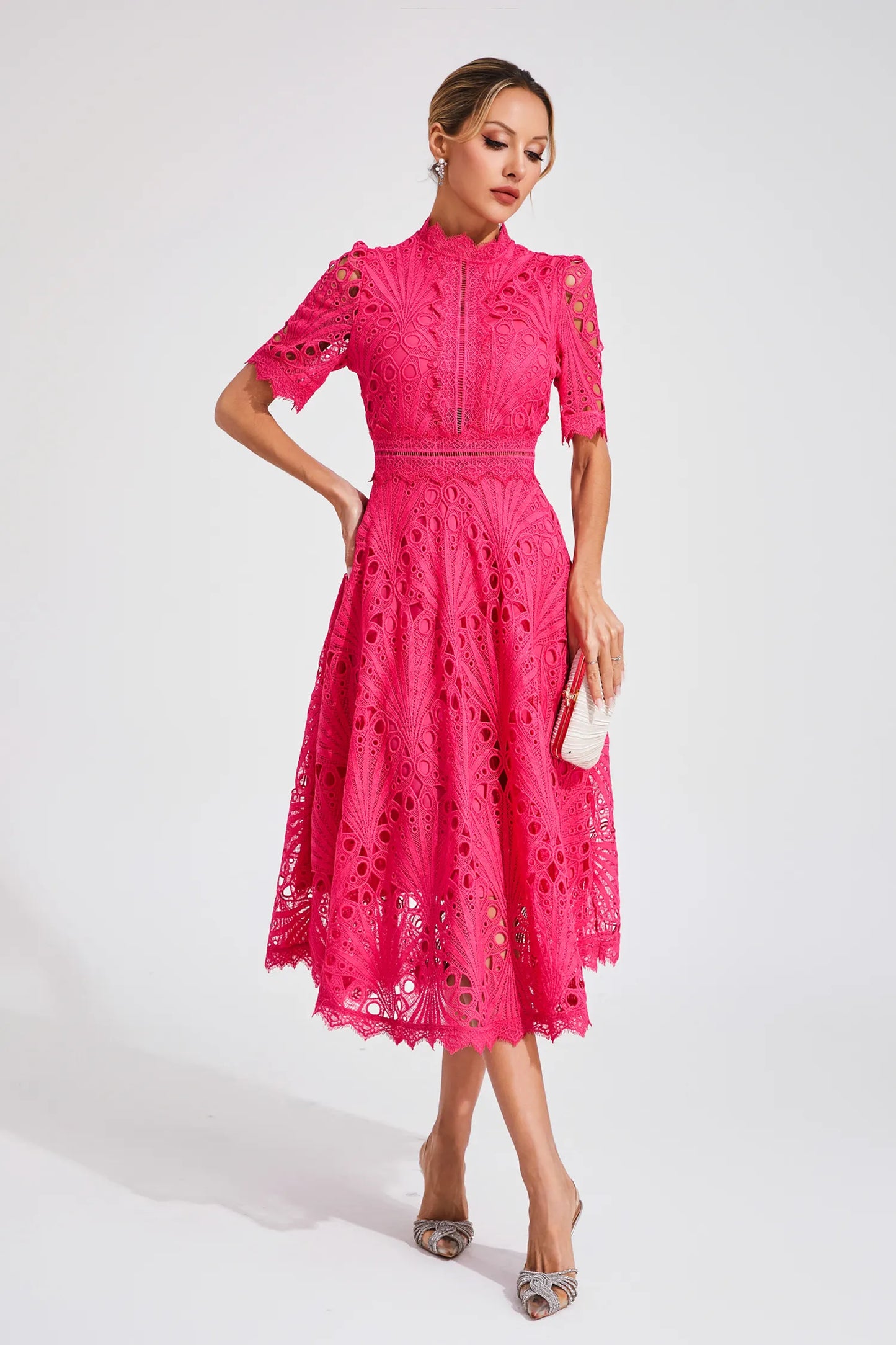 Joelle | Elegantes Midikleid aus Spitze für anspruchsvolle Frauen - Image 4