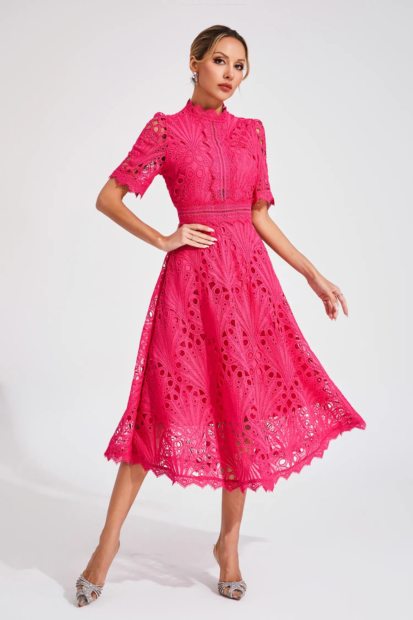 Joelle | Elegantes Midikleid aus Spitze für anspruchsvolle Frauen - Image 5