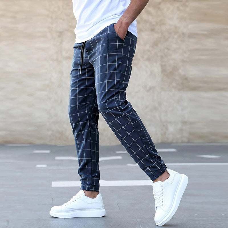 Karl | Herren Jogginghose - Bequeme Baumwollmischung - Tapered Fit - Stylisches Karomuster - Verstellbare Taille - Image 3