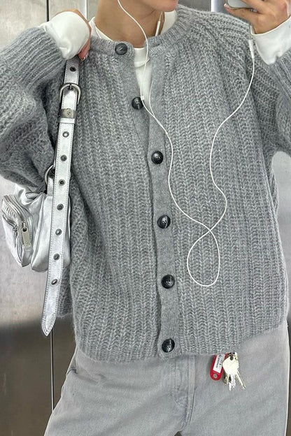 Malin | Damen Oversized Cardigan mit Knopfleiste - Image 8