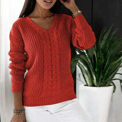 Sabine | Damen V-Ausschnitt Zopfmuster Strickpullover - Image 2
