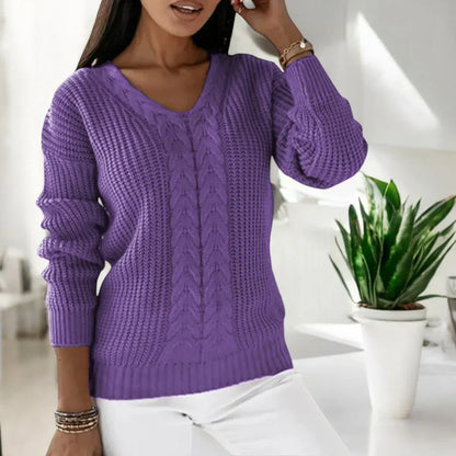 Sabine | Damen V-Ausschnitt Zopfmuster Strickpullover - Image 3