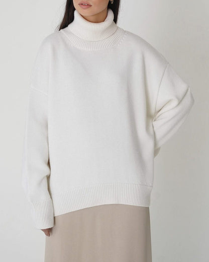 Annemarie | Damen Oversized Rollkragenpullover - Image 2