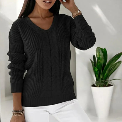 Sabine | Damen V-Ausschnitt Zopfmuster Strickpullover - Image 6
