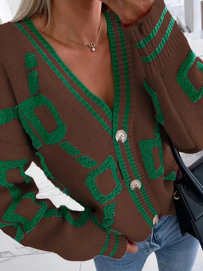 Alexa | Damen V-Ausschnitt Strickjacke mit Knopfleiste