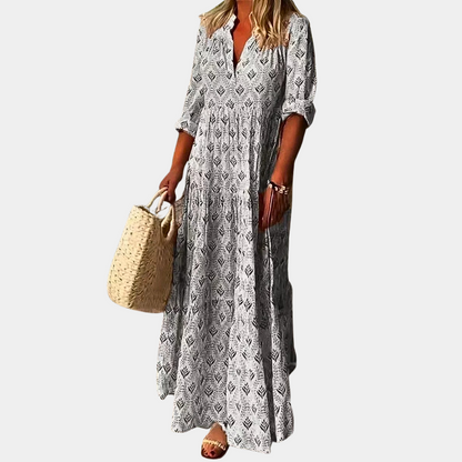 Adele | Lässiges, leichtes, atmungsaktives Kleid mit V-Ausschnitt und 3/4-Ärmeln - Image 2