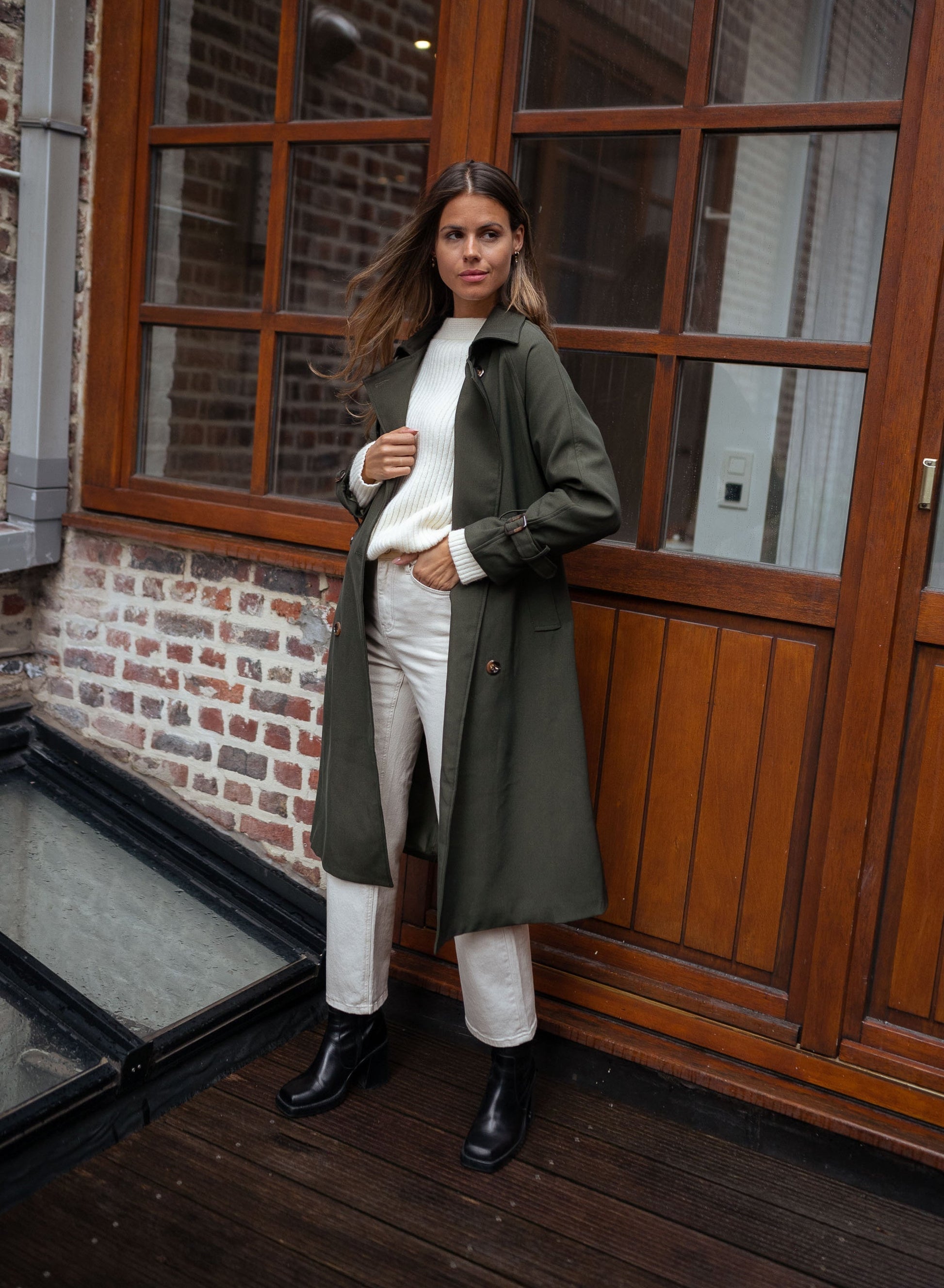 Gretchen | Damen Zweireiher Trenchcoat - Image 13