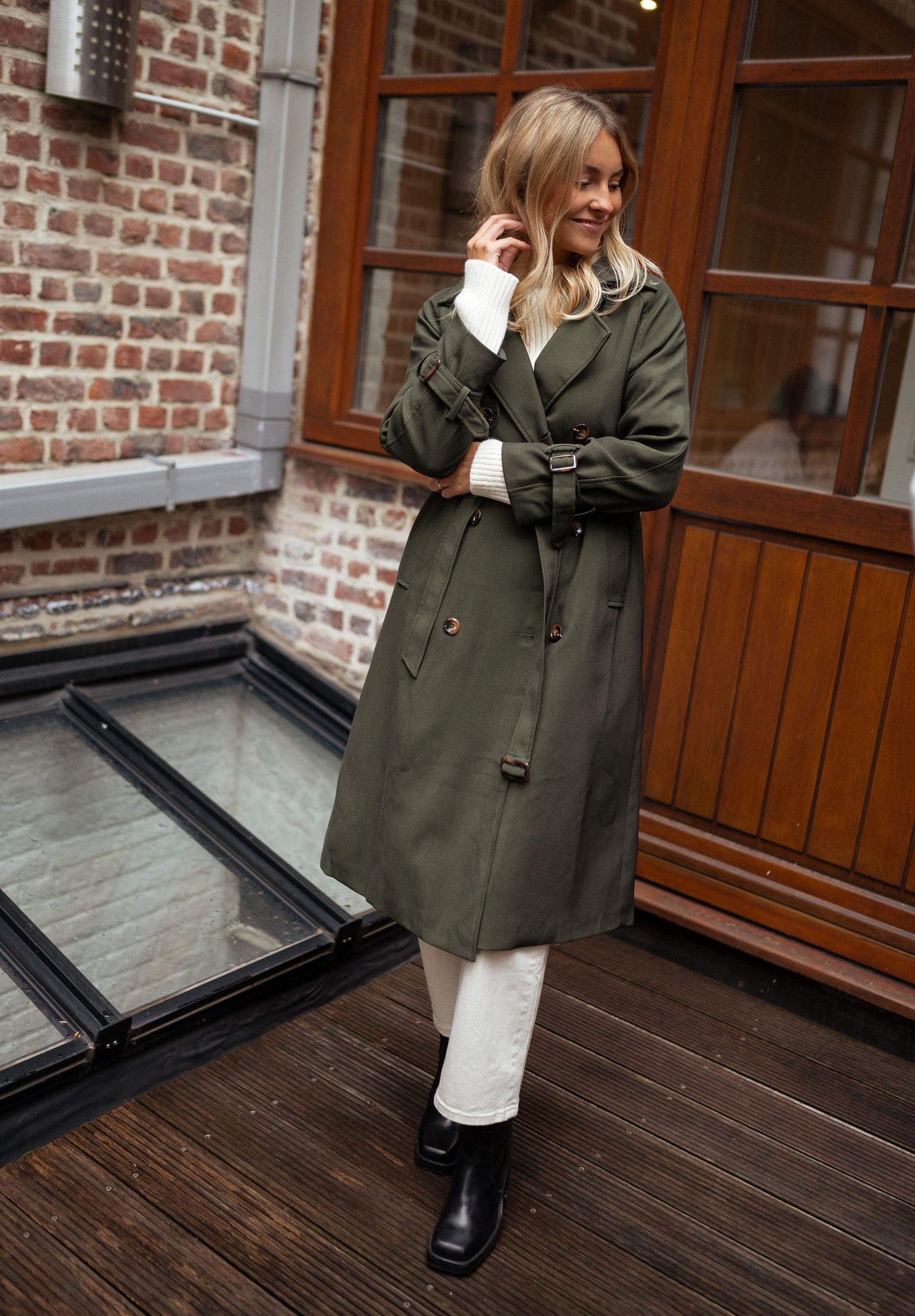 Gretchen | Damen Zweireiher Trenchcoat - Image 11
