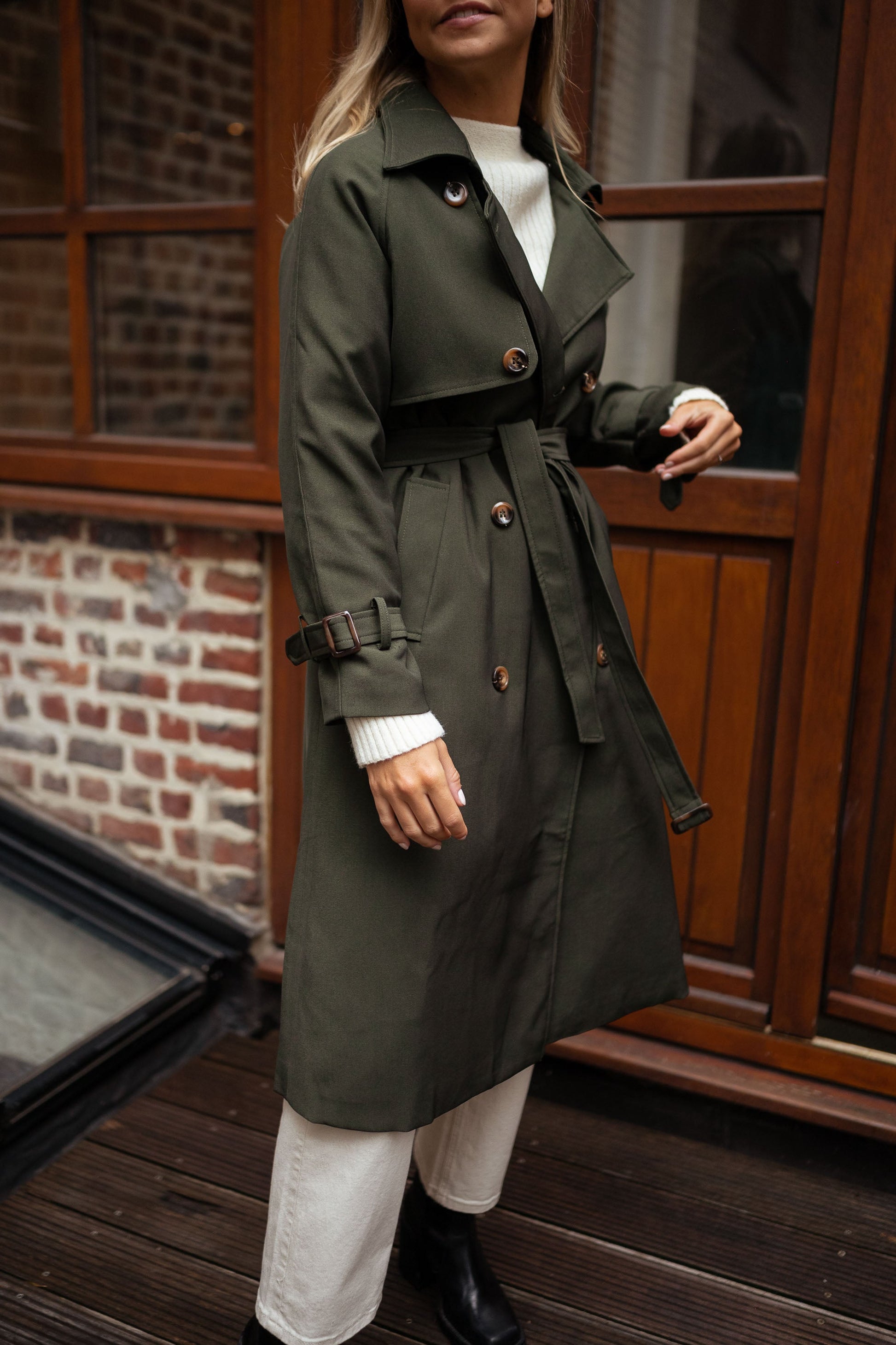Gretchen | Damen Zweireiher Trenchcoat - Image 2