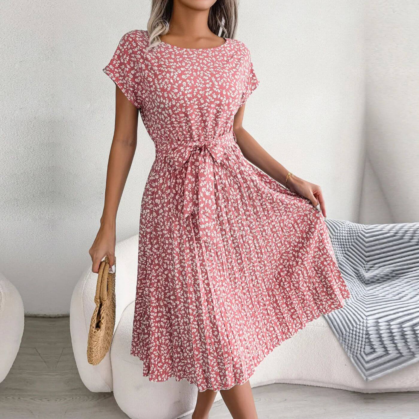 Helga | Leichtes Sommerkleid für Komfort und Stil - Image 3