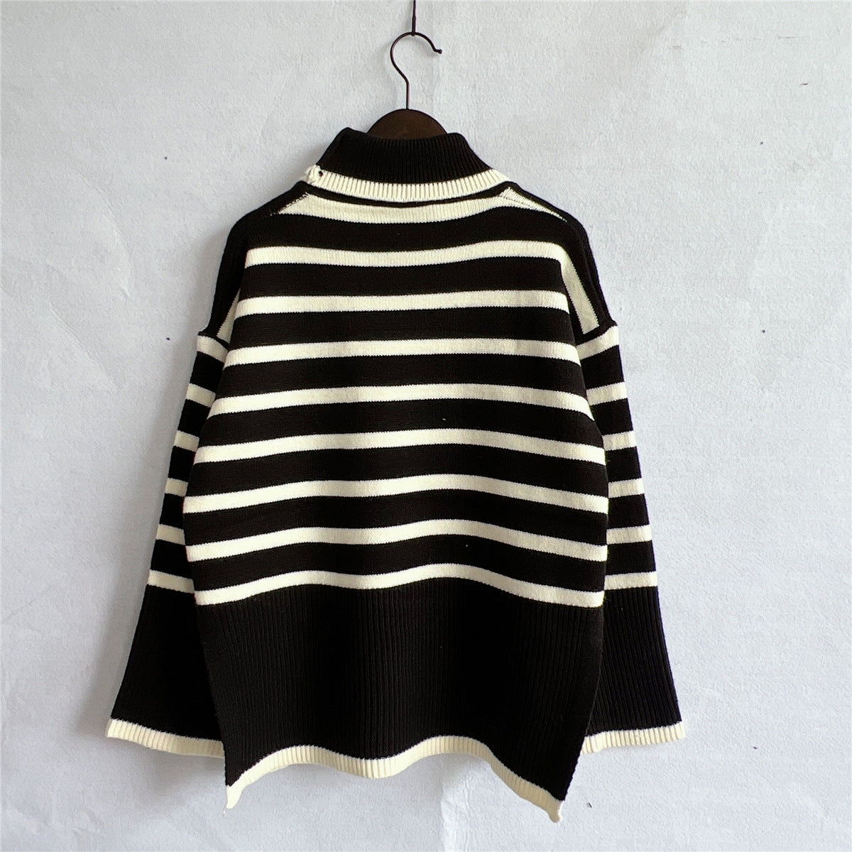 Jacqueline | Gemütlicher gestreifter Strickpullover - Image 12