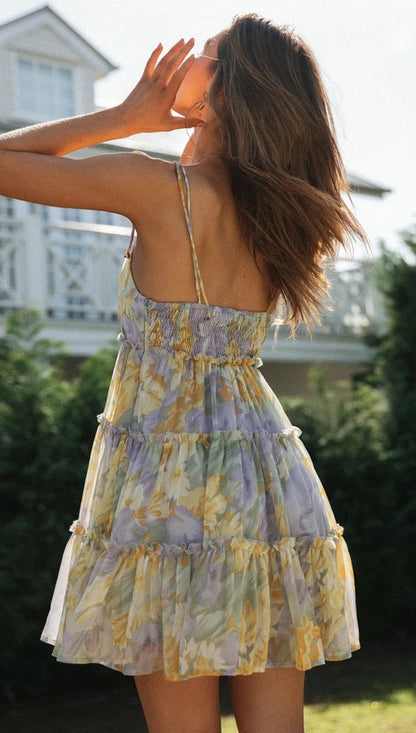 Xenia | Geblümtes Minikleid für den Sommerspaß - Image 3
