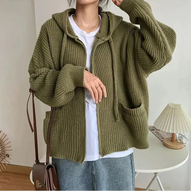 Ilse | Oversized Damen Strickjacke mit Reißverschluss - Image 1