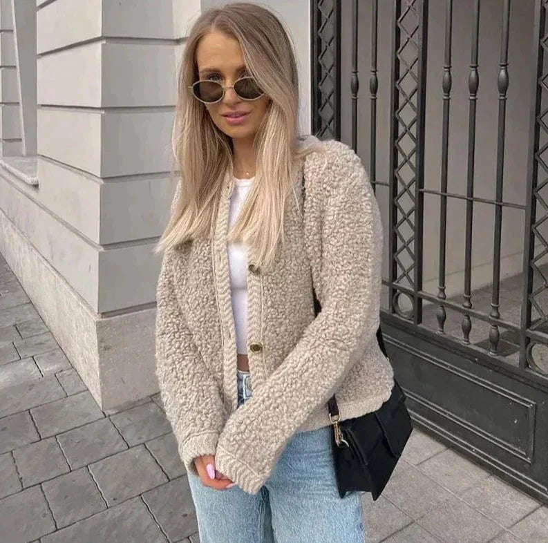 Katja | Damen Strickjacke mit Knopfleiste - Jacke - Image 1