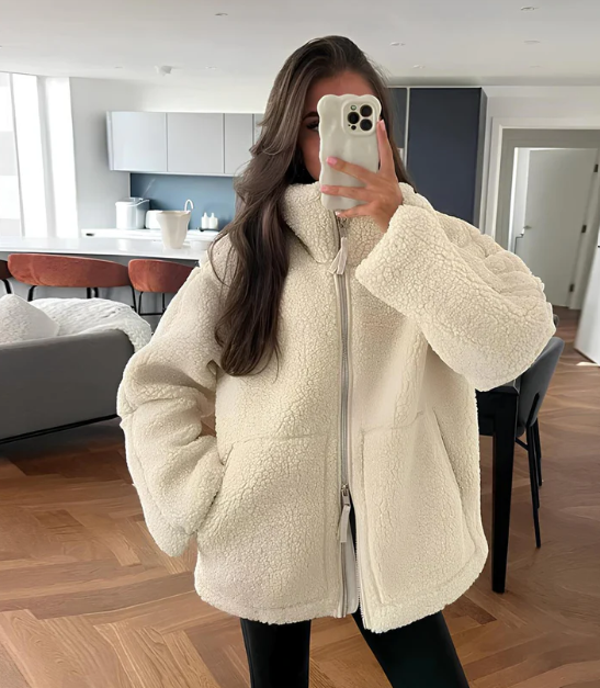 Yvonne | Damen Sherpa Jacke mit Reißverschluss - Image 1