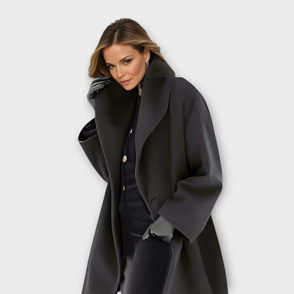 Gisela | Damen Oversized Wickelmantel - Image 3