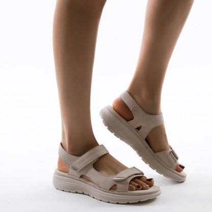 Kassandra | Modische orthopädische Sandalen für Frauen - Image 4